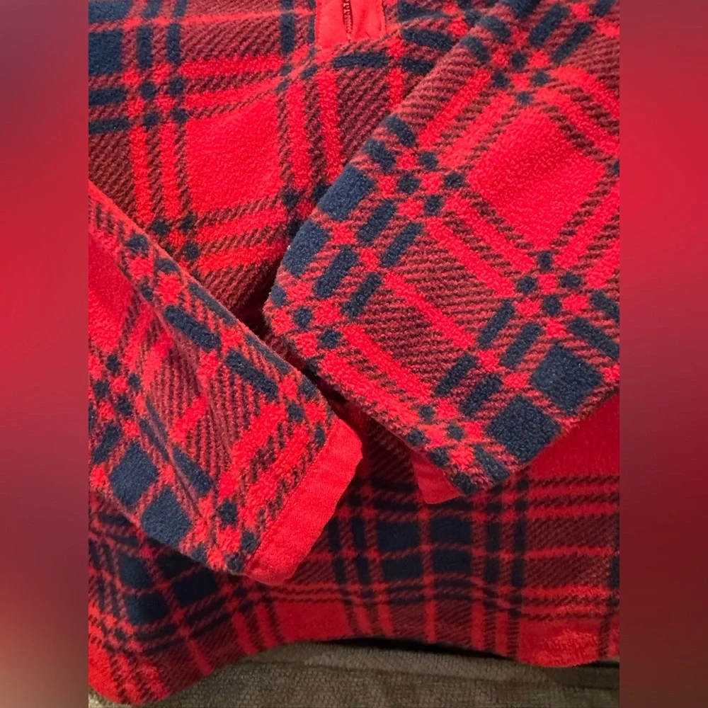 OshKosh B’Gosh Red and Navy Plaid Fleece 3/4 Zip Pullover - 24 Months LIKE NEW